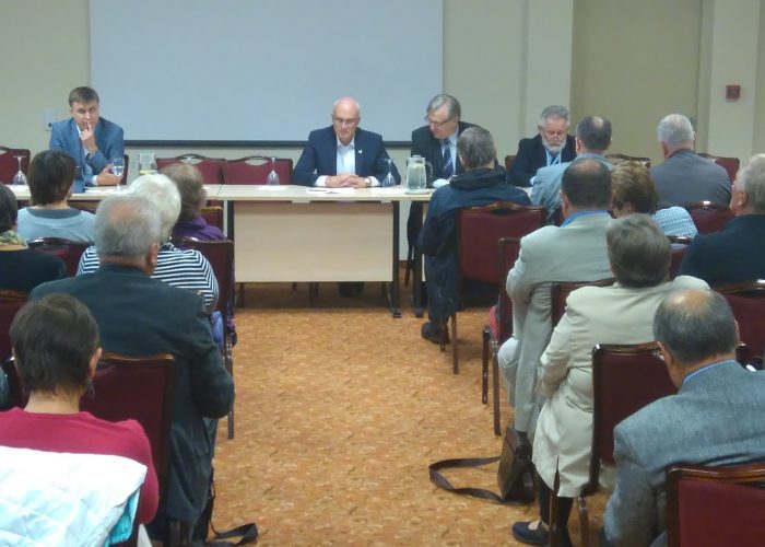 LPSK organizavo diskusiją su partijų, kandidatuojančių į LR Seimą, atstovais