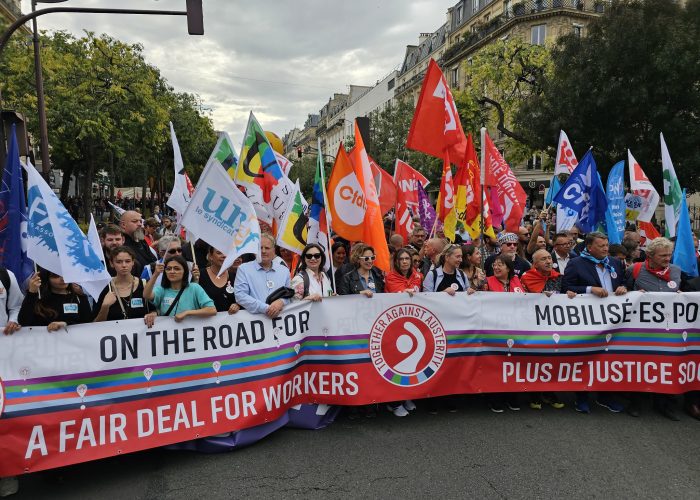 Europos profesinės sąjungos protestavo prieš taupymą darbuotojų sąskaita