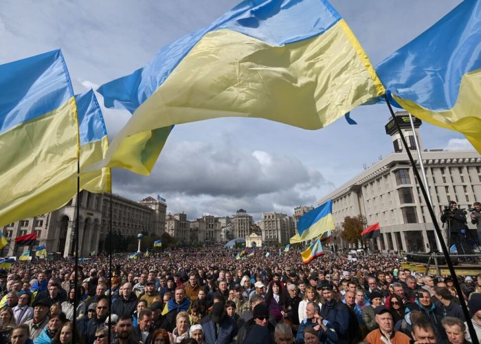Kariaujanti Ukraina planuoja progresyvias mokesčių reformas