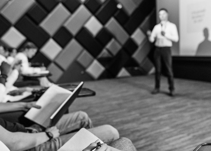 Vyks atvirieji mokymai apie kolektyvines derybas ir finansų valdymą